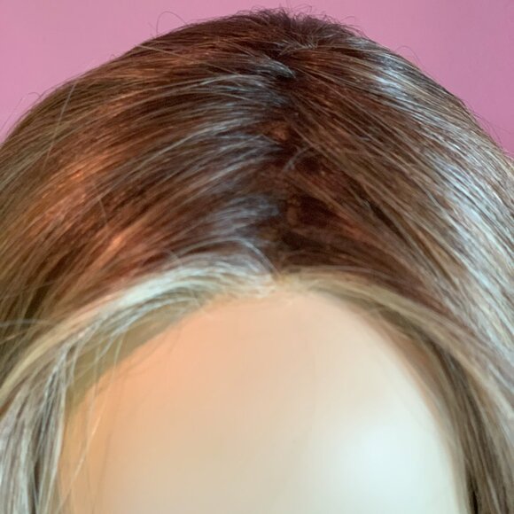 PIKE PLACE Wig by Belle Tress - Picture 5 of 8